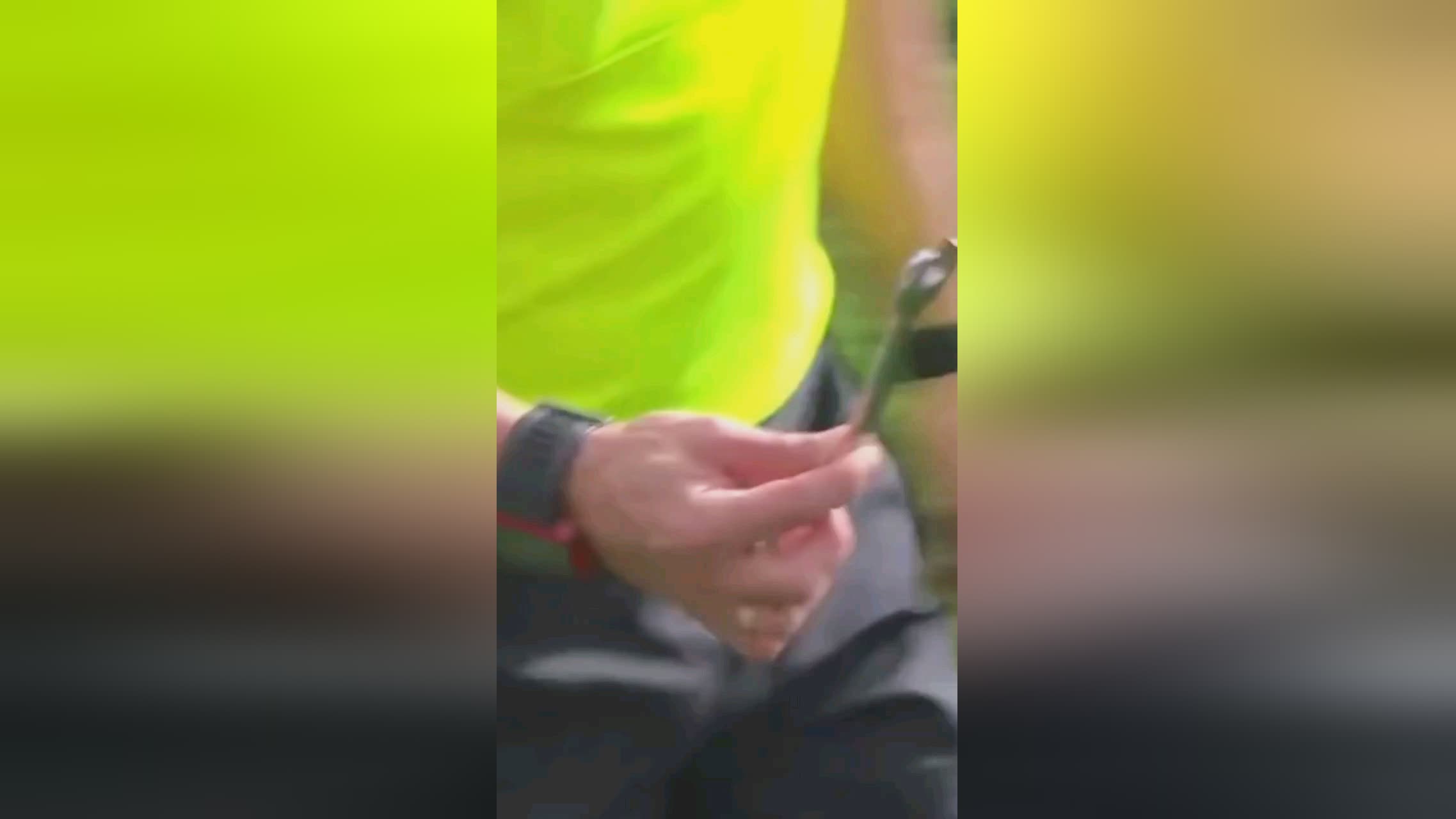 键胜利不